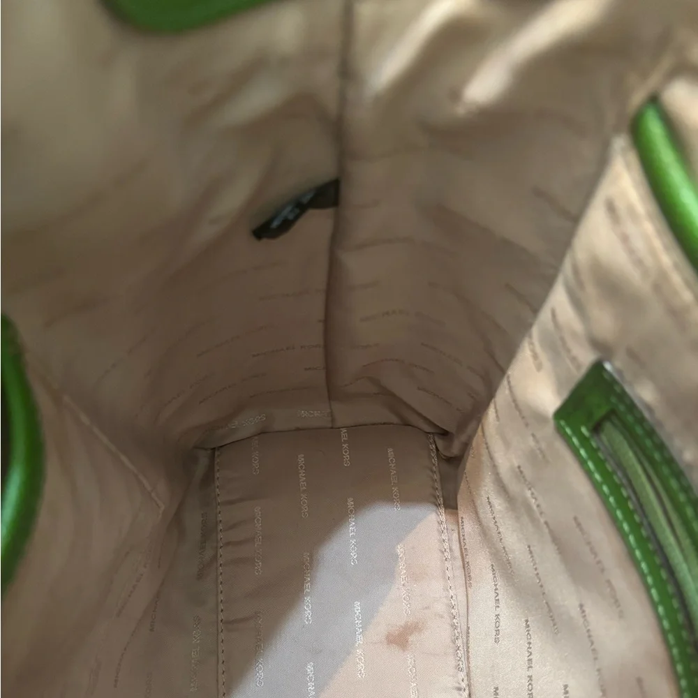 MICHAEL Michael Kors Maddie Green Leather Tote Bag
